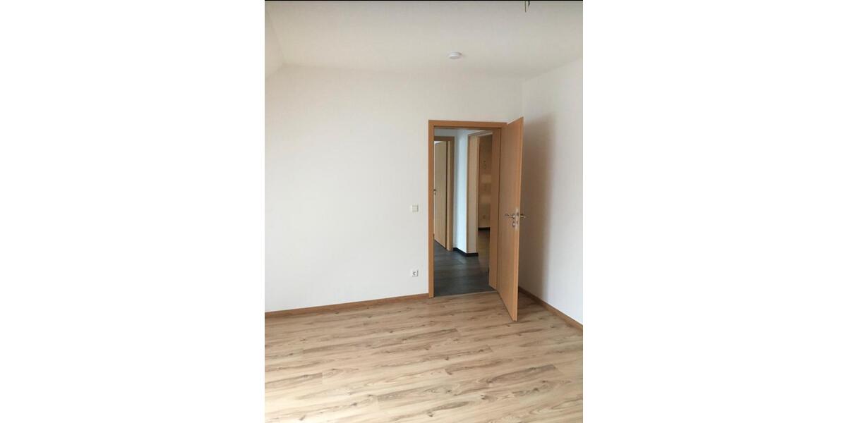 Etagenwohnung Saarburg - 3 Zimmer, 92 m&sup2;, 830&euro; | Angebot:23855937