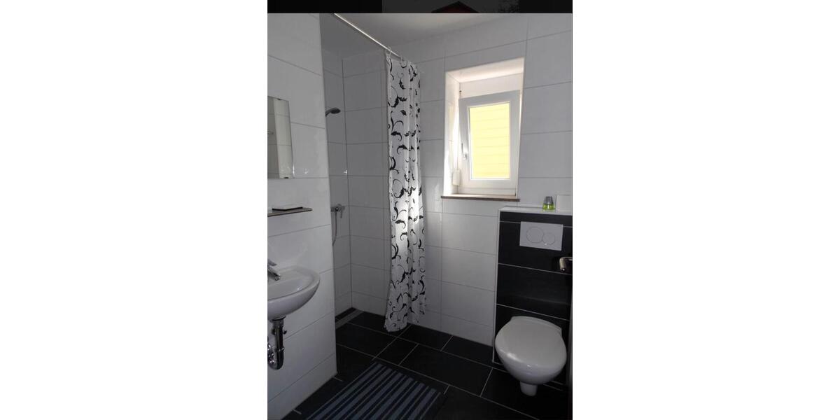 Erdgeschoßwohnung Röttingen - 1 Zimmer, 45 m&sup2;, 65&euro; | Angebot:24921481