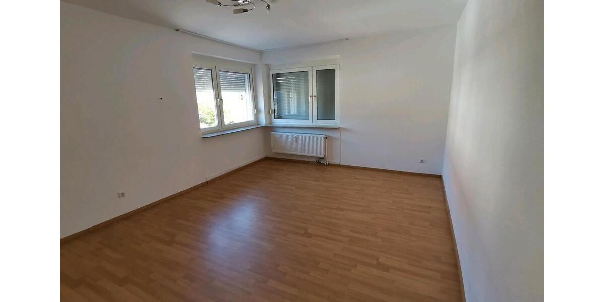 Etagenwohnung Wermelskirchen - 3 Zimmer, 80 m&sup2;, 1.020&euro; | Angebot:26561738