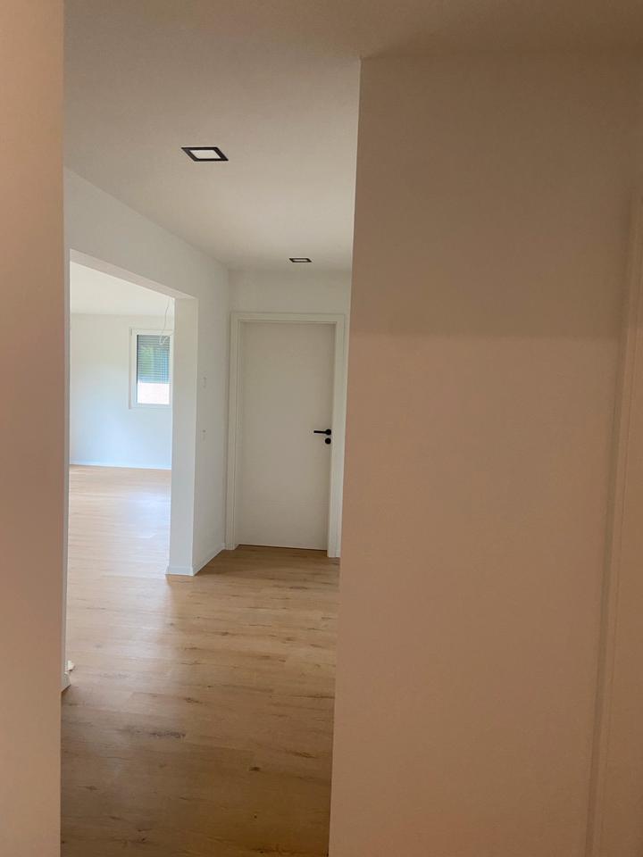 Erstbezug: moderne 3-Zimmer-Wohnung mit Einbauküche t