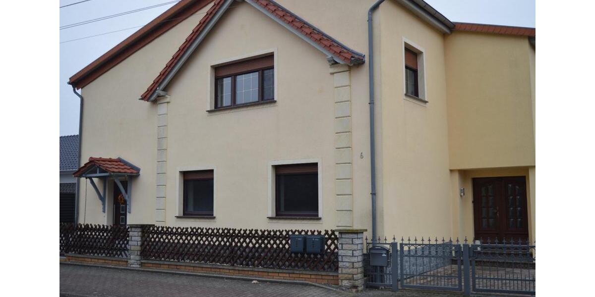 Etagenwohnung Röderland - 3 Zimmer, 90 m&sup2;, 998&euro; | Angebot:24739764