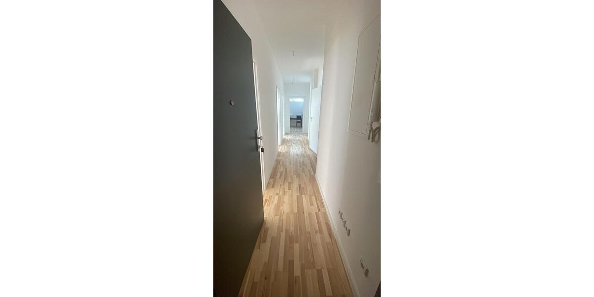 Erdgeschoßwohnung Frankfurt (Oder) - 2 Zimmer, 74 m&sup2;, 828&euro; | Angebot:20704680