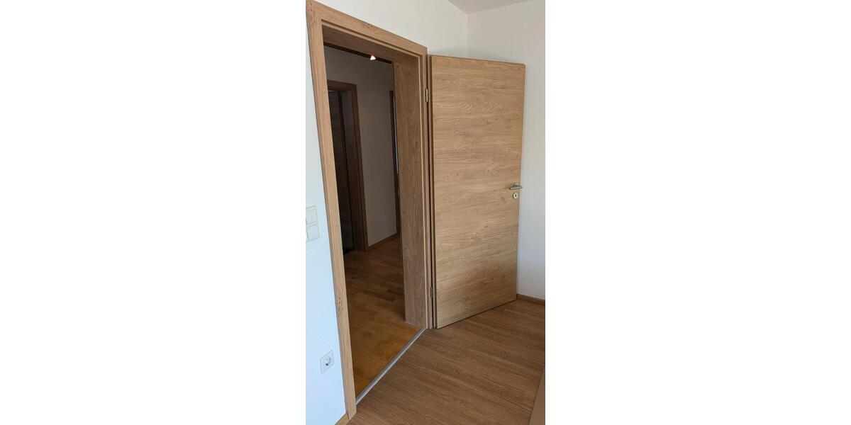 Etagenwohnung Obergünzburg - 4 Zimmer, 113 m&sup2;, 1.000&euro; | Angebot:26007891
