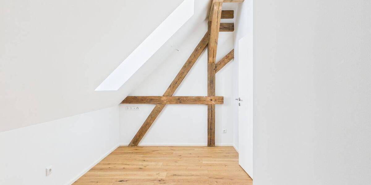 Etagenwohnung Amberg - 2 Zimmer, 95 m&sup2;, 1.420&euro; | Angebot:26187796