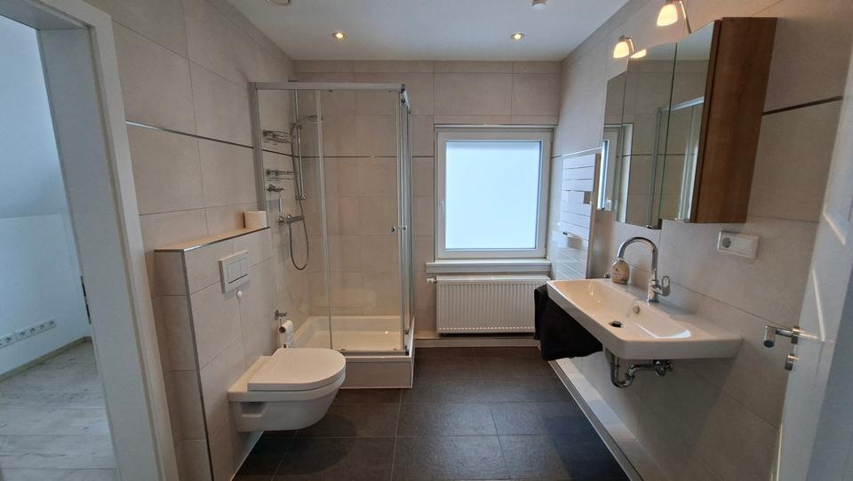 Etagenwohnung Zeven - 2.5 Zimmer, 80 m&sup2;, 1.090&euro; | Angebot:25060510