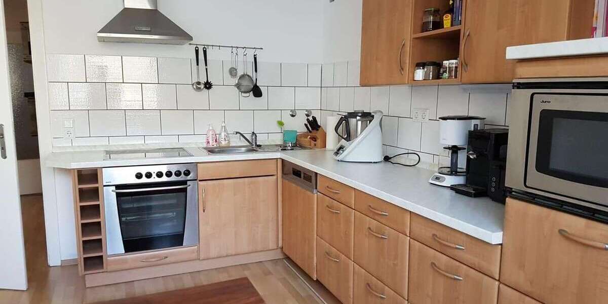 Etagenwohnung Wuppertal Südstadt - 3 Zimmer, 75 m&sup2;, 750&euro; | Angebot:27032179