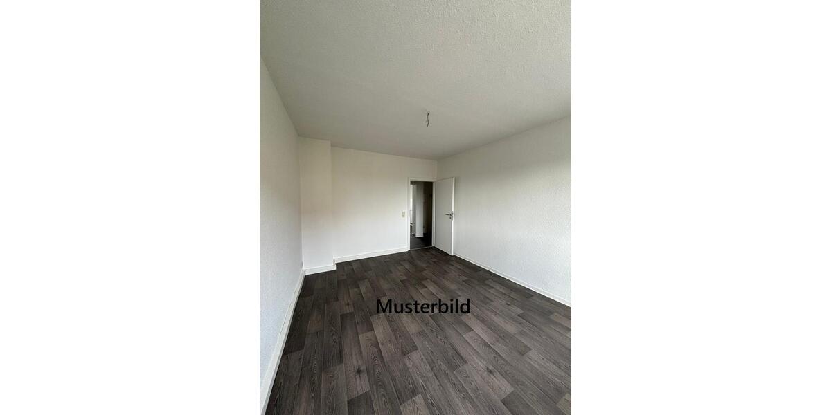 Etagenwohnung Gräfenhainichen - 3 Zimmer, 59 m&sup2;, 400&euro; | Angebot:26490790