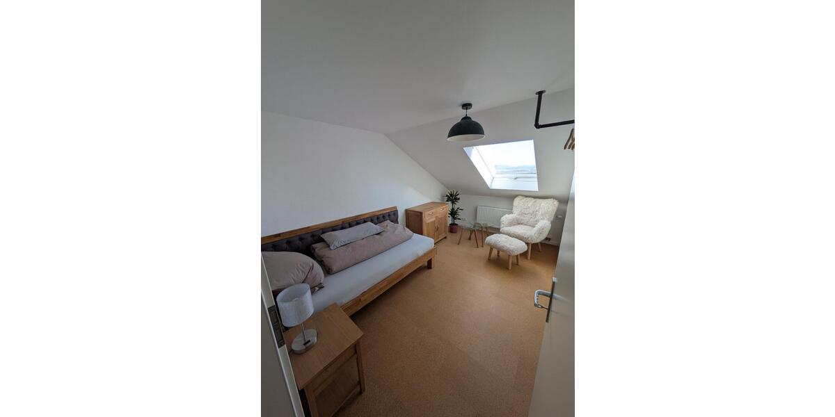 Wohnen auf Zeit Gäufelden - 3 Zimmer, 80 m&sup2;, 25&euro; | Angebot:24552346