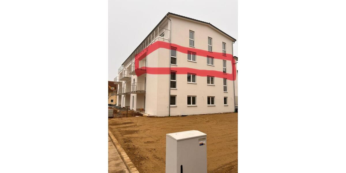 Schöne 4 Zimmer Etagenwohnung - Erstbezug - mit Aufzug 4 zimmer