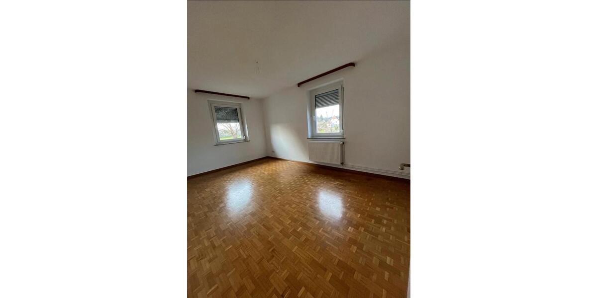 Etagenwohnung Laufenburg (Baden) - 3 Zimmer, 80 m&sup2;, 980&euro; | Angebot:25948427