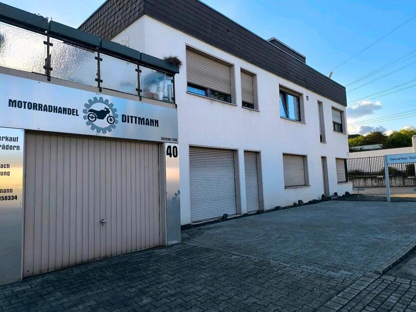 Gewerbehalle in Witten - Annen mit Empore und Nebenräume