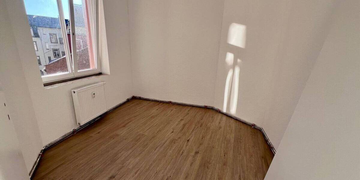 Etagenwohnung Hanau Lamboy - 4 Zimmer, 87 m&sup2;, 1.150&euro; | Angebot:26833659