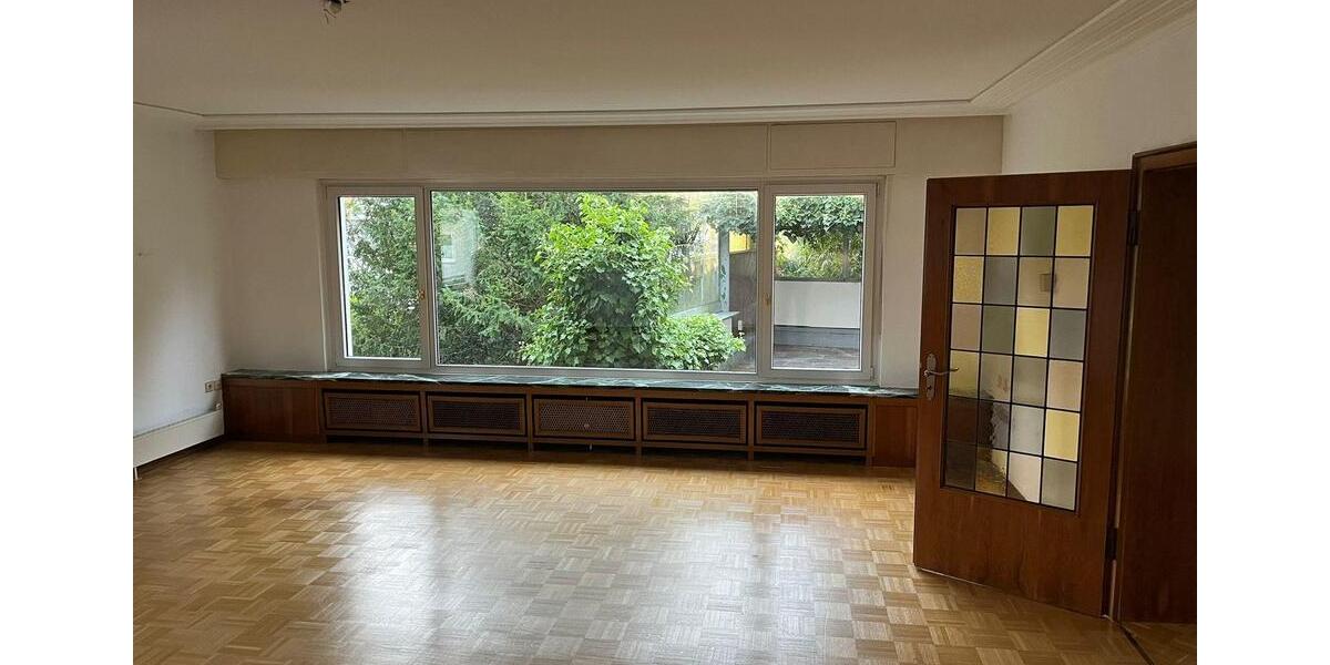 Erdgeschoßwohnung Remscheid - 3 Zimmer, 175 m&sup2;, 1.180&euro; | Angebot:24373427