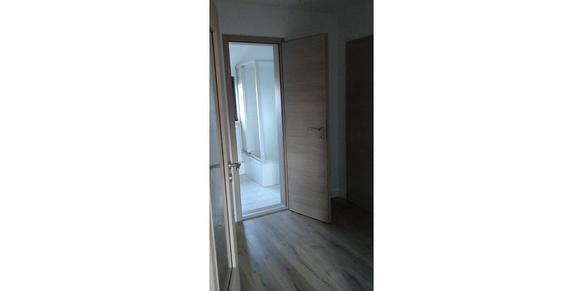 Dachgeschoßwohnung Lunzenau - 2 Zimmer, 43 m&sup2;, 249&euro; | Angebot:18969706