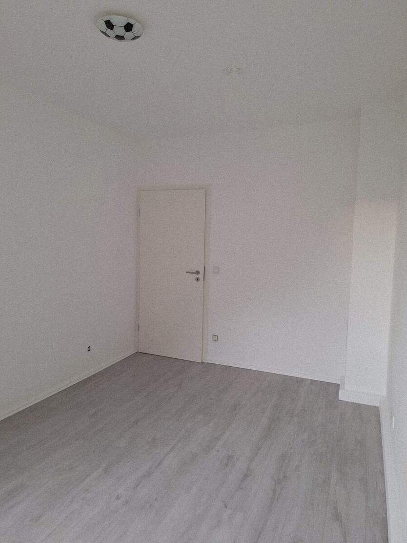 renovierte citynahe Wohnung - WG geeignet 5 zimmer