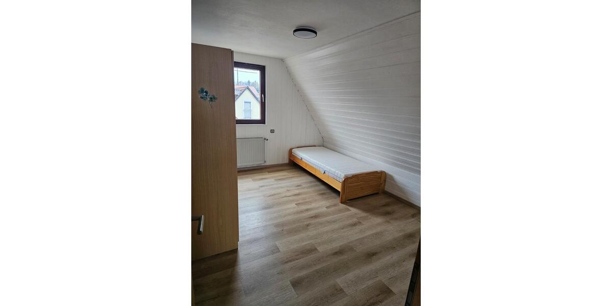 Erdgeschoßwohnung Süßen - 1 Zimmer, 600&euro; | Angebot:23574475