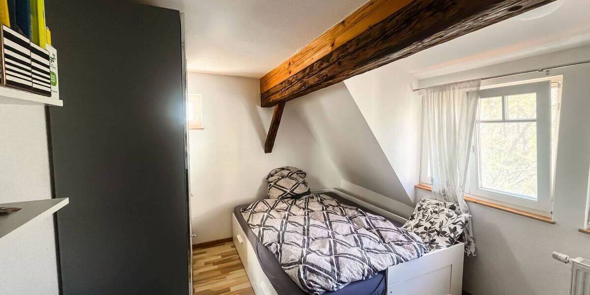 Einfamilienhaus Sindelfingen Mitte - 5 Zimmer, 140 m&sup2;, 1.500&euro; | Angebot:26515151