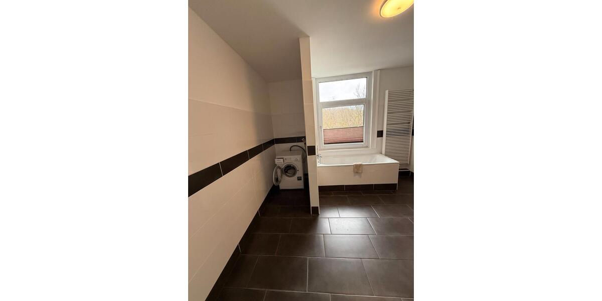 Etagenwohnung Bad Wildungen - 3 Zimmer, 108 m&sup2;, 890&euro; | Angebot:26614044