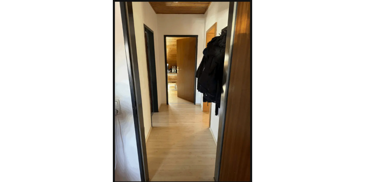 Dachgeschoßwohnung Linden - 3 Zimmer, 80 m&sup2;, 650&euro; | Angebot:24710368