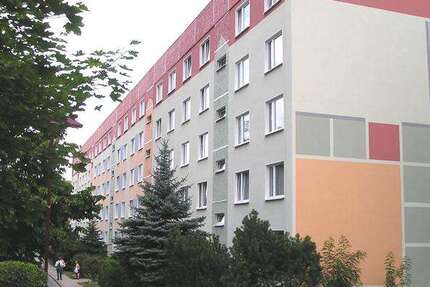 Wohnung zum Mieten in Freital 312 € 49.6 m² 2 zimmer