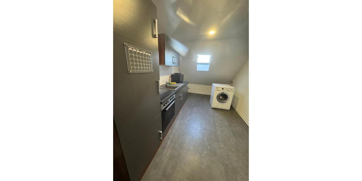 Dachgeschoßwohnung Germersheim - 1 Zimmer, 45 m&sup2;, 600&euro; | Angebot:26163145