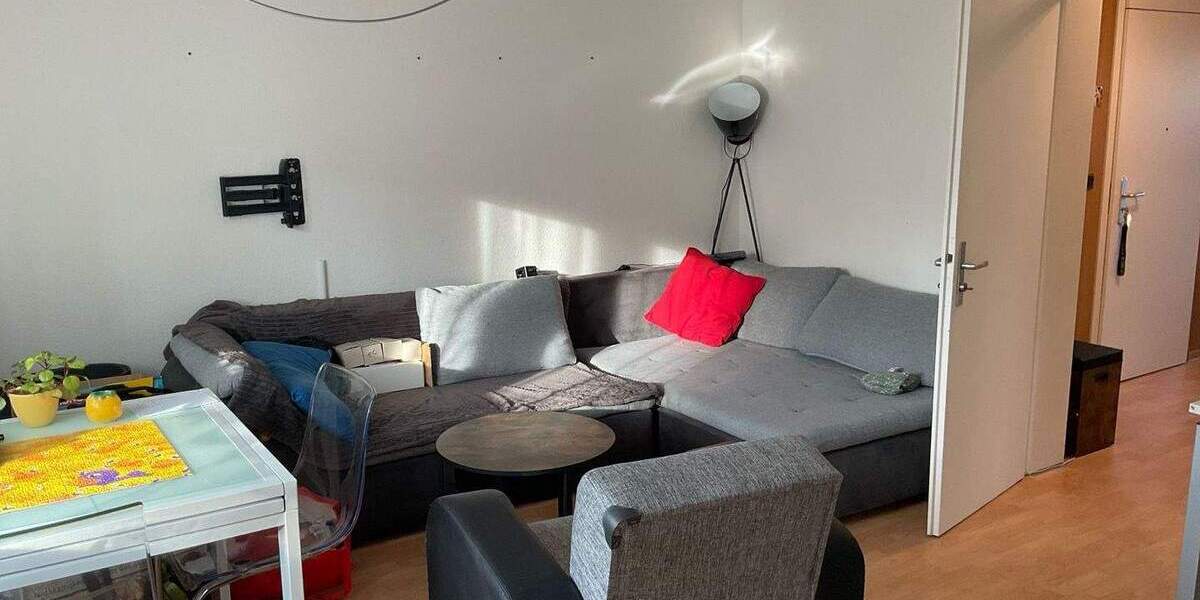 Etagenwohnung Stuttgart Birkach - 3 Zimmer, 71 m&sup2;, 800&euro; | Angebot:25167354