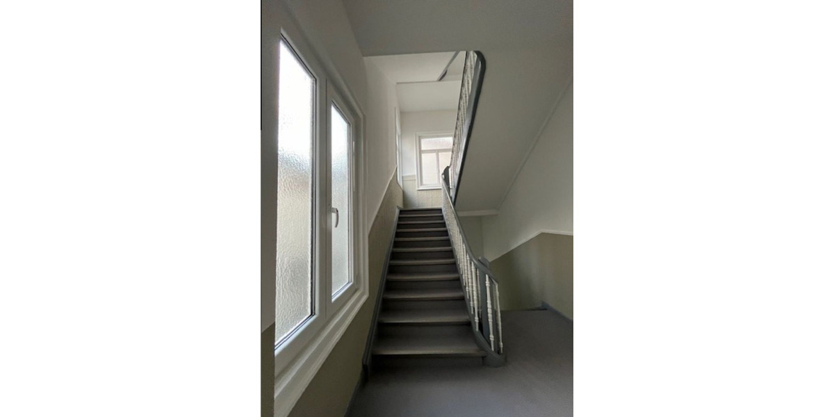 5-Zimmer Mietwohnung zentral Stilaltbau an Fußgängerzone in HG 5 zimmer