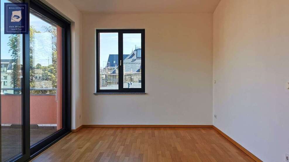 Penthousewohnung mit großer Dachterrasse am Opernplatz 4 zimmer