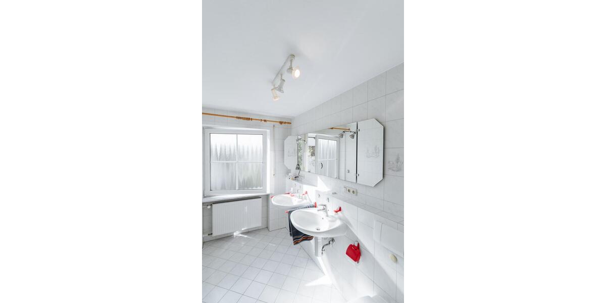 Einfamilienhaus Odelzhausen - 7 Zimmer, 210 m&sup2;, 2.550&euro; | Angebot:26286807