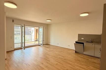 Wohnung Ludwigshafen am Rhein Parkinsel - 3 Zimmer, 81 m&sup2;, 1.600&euro; | Angebot:26594469