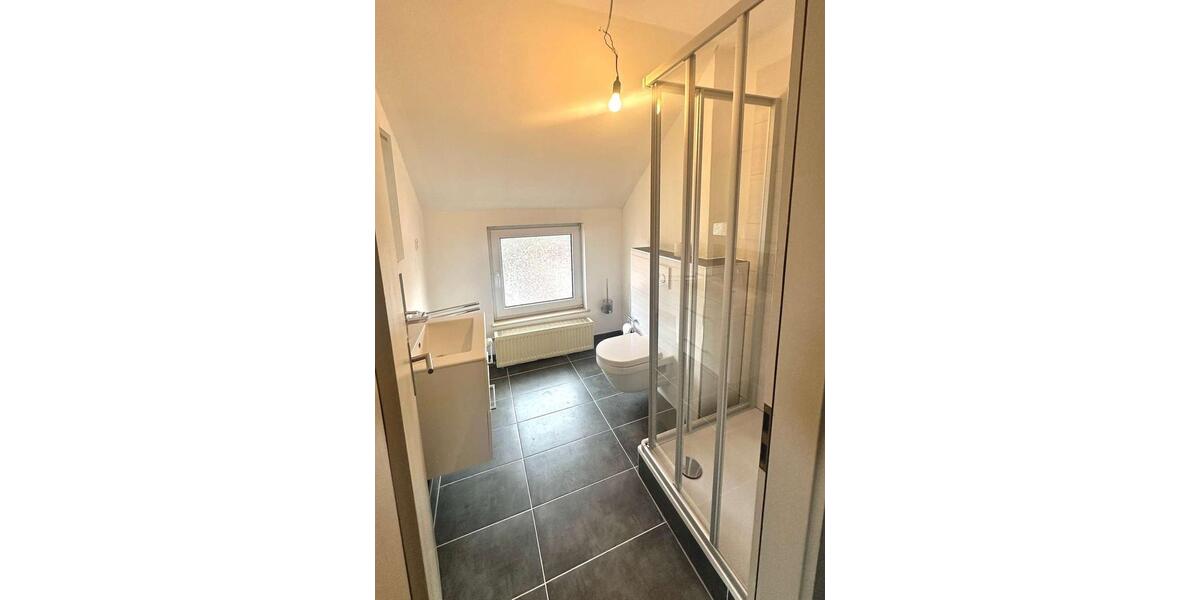 Dachgeschoßwohnung Thale - 2.5 Zimmer, 43 m&sup2;, 366&euro; | Angebot:26132345