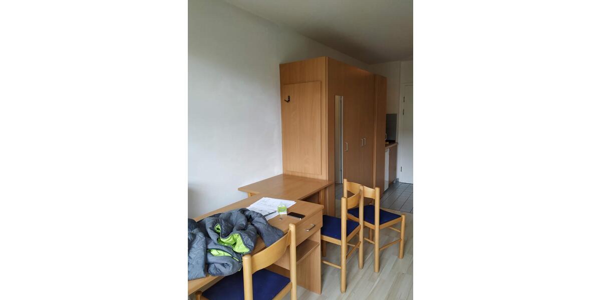 Erdgeschoßwohnung Weiden in der Oberpfalz - 1 Zimmer, 19 m&sup2;, 500&euro; | Angebot:26705062