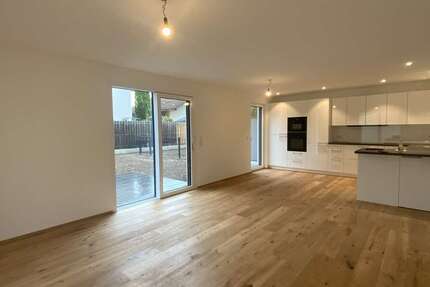 Wohnung zum Mieten in Baldham 2.300 € 94 m² 3.5 zimmer