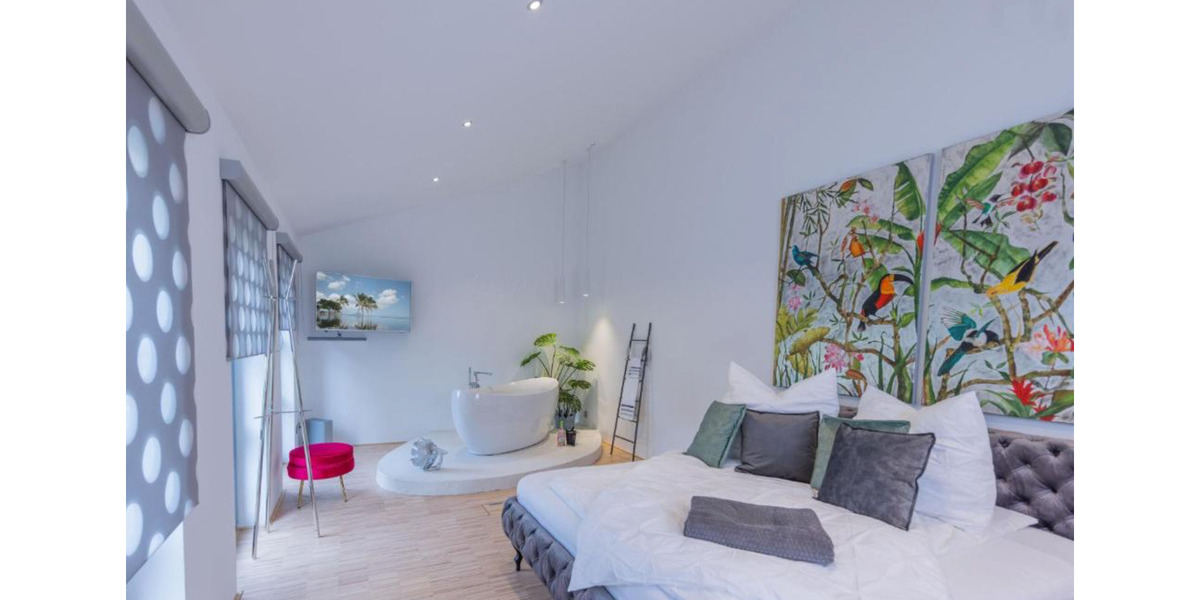 Wohnen auf Zeit Gütersloh - 4 Zimmer, 245 m&sup2;, 99&euro; | Angebot:25209028