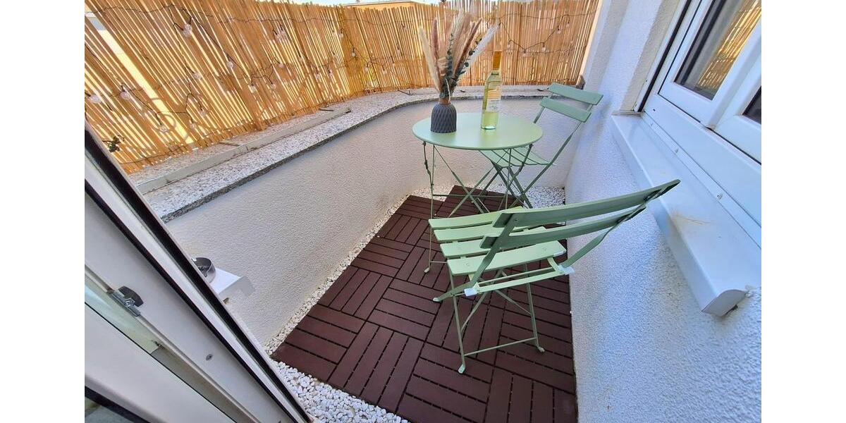 Dachgeschoßwohnung Bad Homburg vor der Höhe Berliner Siedlung/Gartenfeld - 2 Zimmer, 54 m&sup2;, 1.300&euro; | Angebot:24750609