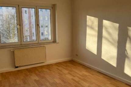 Wohnung Dessau-Roßlau Roßlau - 2 Zimmer, 37 m&sup2;, 360&euro; | Angebot:27260095