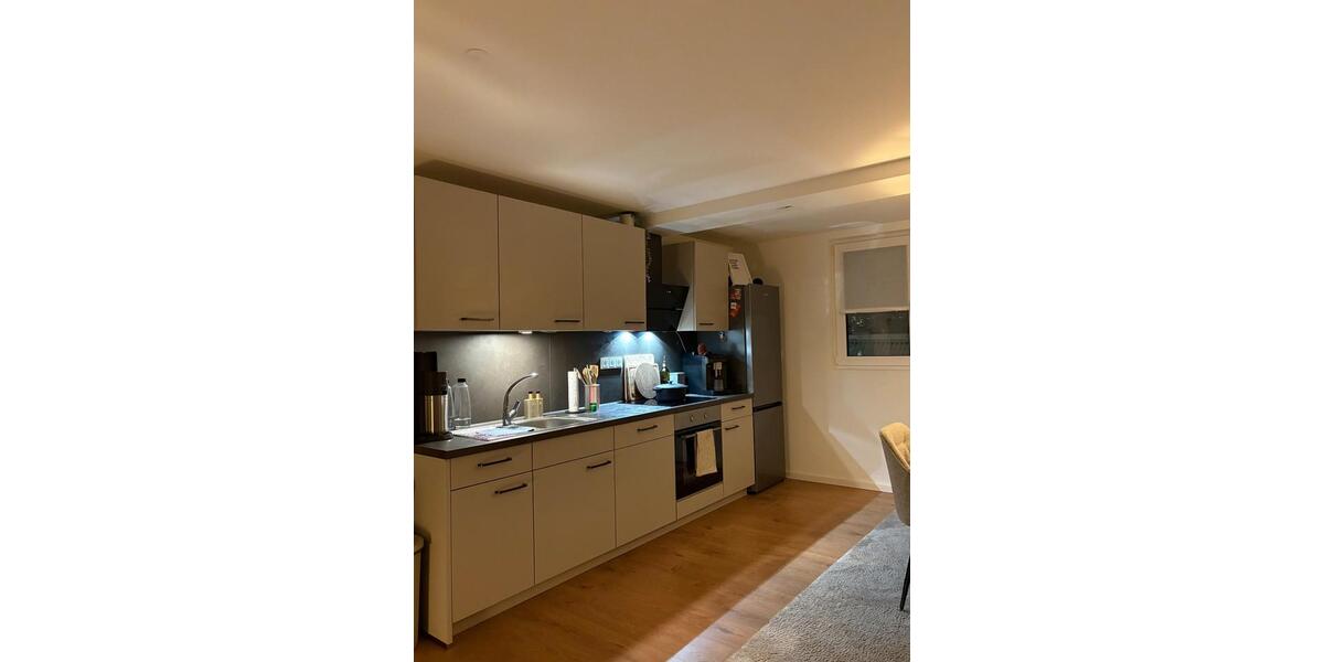 Dachgeschoßwohnung Siegen - 4 Zimmer, 95 m&sup2;, 1.400&euro; | Angebot:24665018