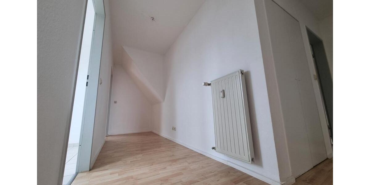 Dachgeschoßwohnung Halberstadt - 3 Zimmer, 79 m&sup2;, 460&euro; | Angebot:26460992