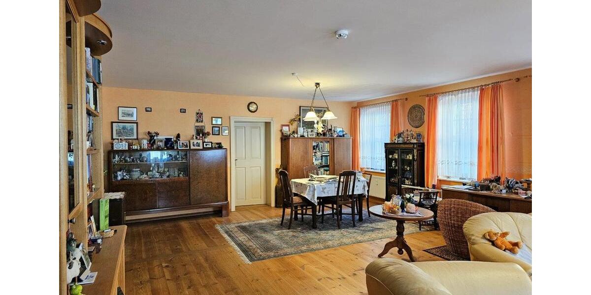 Etagenwohnung Spremberg - 2 Zimmer, 107 m&sup2;, 700&euro; | Angebot:26025980