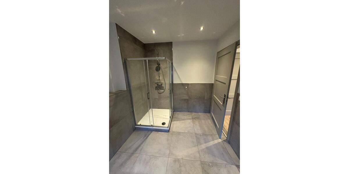 Dachgeschoßwohnung Hildesheim Himmelsthür - 2 Zimmer, 76 m&sup2;, 760&euro; | Angebot:25843741