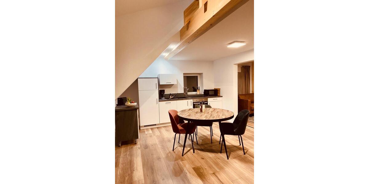 Wohnen auf Zeit Leonberg - 3 Zimmer, 65 m&sup2;, 1.590&euro; | Angebot:25278633