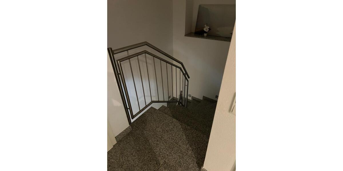 Maisonettenwohnung Völklingen - 2 Zimmer, 85 m&sup2;, 750&euro; | Angebot:26653371