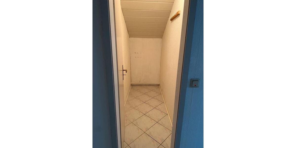 Dachgeschoßwohnung Ranstadt - 3 Zimmer, 100 m&sup2;, 800&euro; | Angebot:26285055
