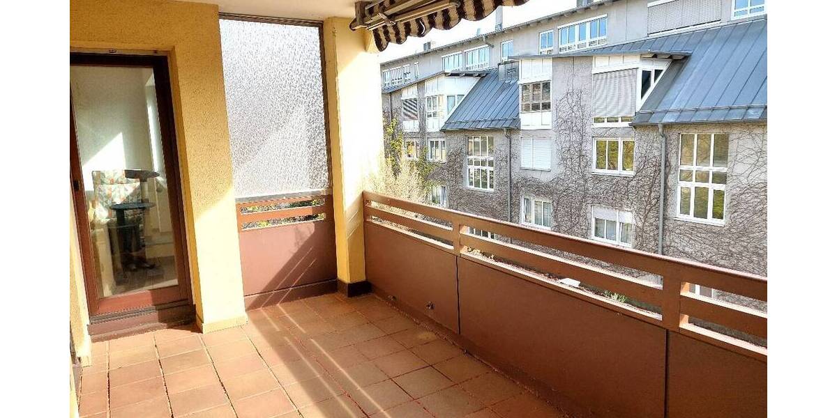 Etagenwohnung Nürnberg St Johannis - 2 Zimmer, 70 m&sup2;, 750&euro; | Angebot:26744683