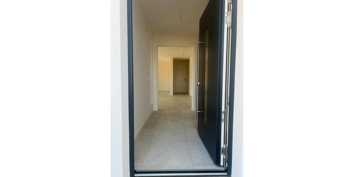 Erdgeschoßwohnung Kranzberg - 4.5 Zimmer, 117 m&sup2;, 2.350&euro; | Angebot:24654281