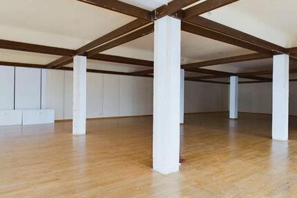 Gewerbeobjekt Schwalbach - 1.200&euro; | Angebot:26040446