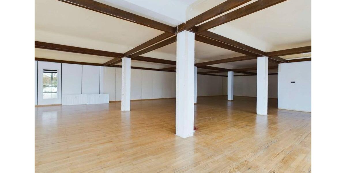 Gewerbeobjekt Schwalbach - 1.200&euro; | Angebot:26040446