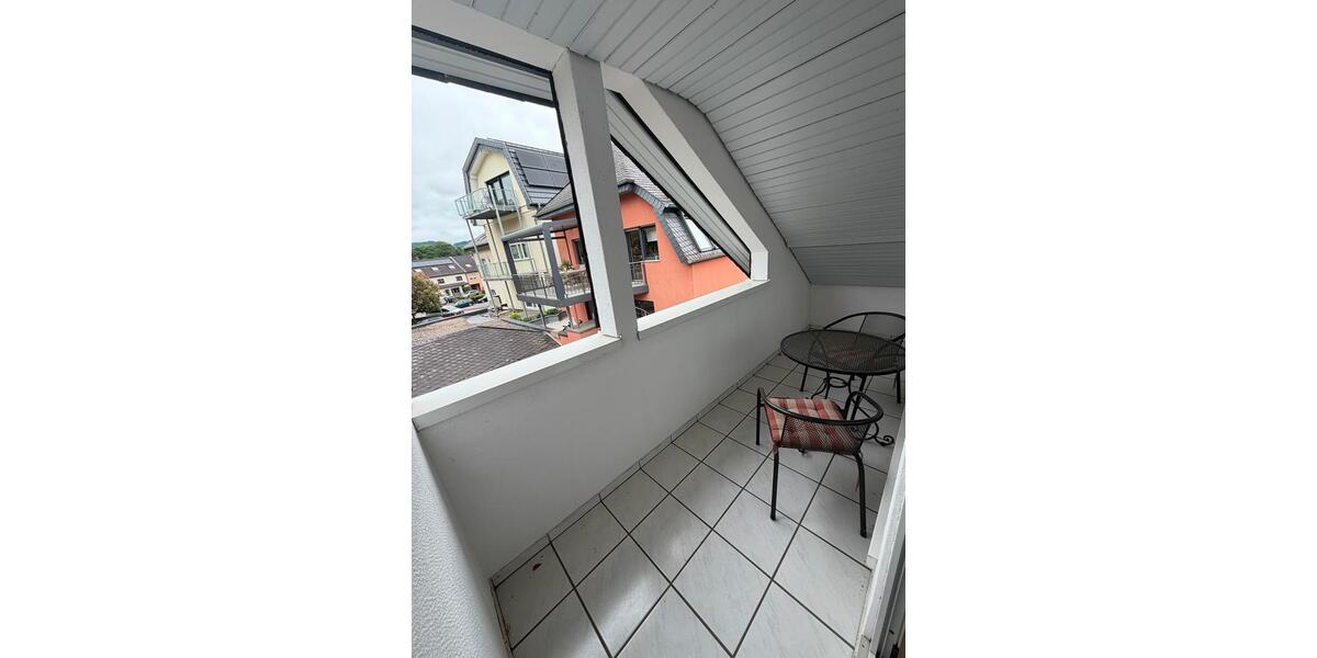Dachgeschoßwohnung Saarburg - 5 Zimmer, 156 m&sup2;, 1.400&euro; | Angebot:26489746