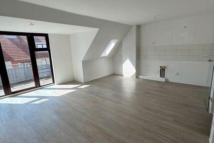 Schicke 2-Zimmer-Wohnung im Dachgeschoss