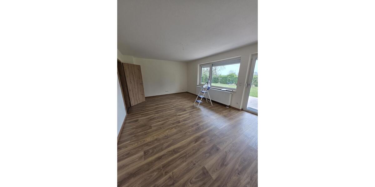 Erdgeschoßwohnung Mühldorf am Inn - 5 Zimmer, 120 m&sup2;, 1.250&euro; | Angebot:26561825